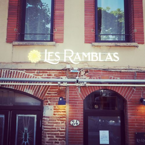 Enseigne Toulouse, devanture et signalétique Hotel Les Ramblas