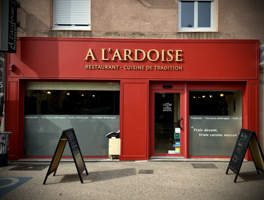Habillage façade et devanture bois à Toulouse
