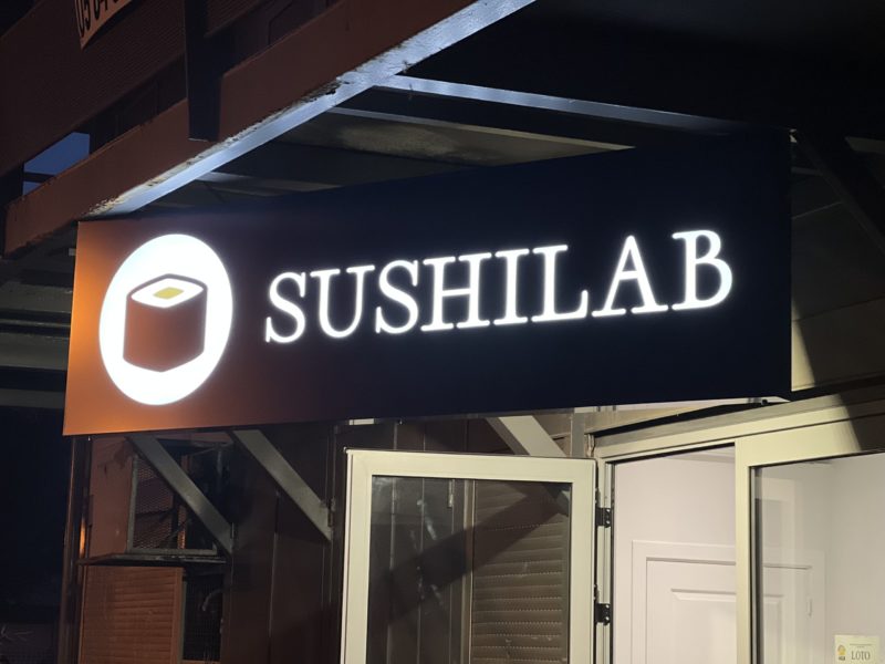 Enseigne lumineuse restaurant Sushi