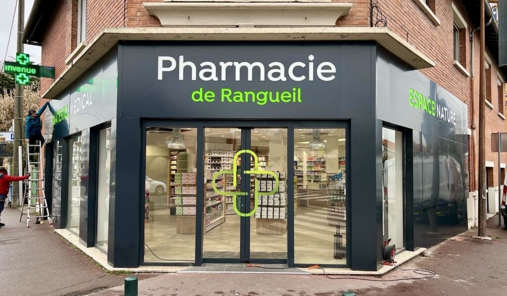 3045EAA5-587E-40A6-9E1A-48095CE74A4E