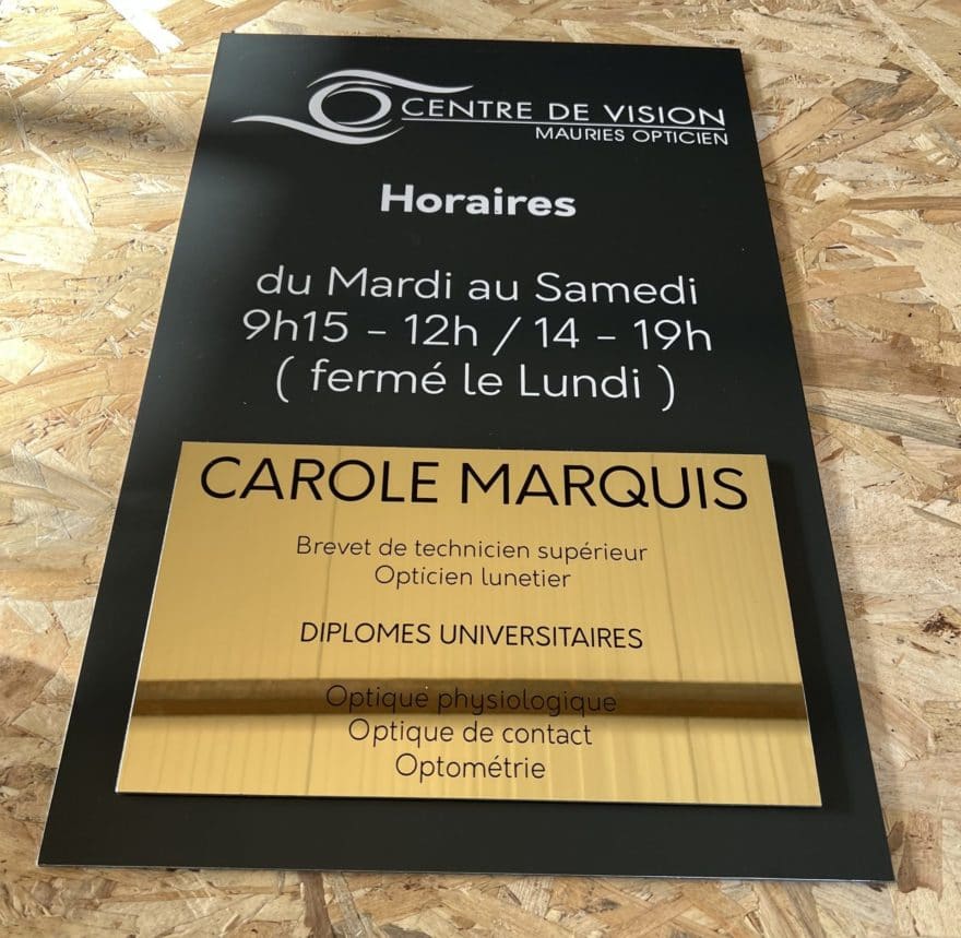 Enseigne-lumineuse-Toulouse-vitrophanie-1-scaled-e1645723952359