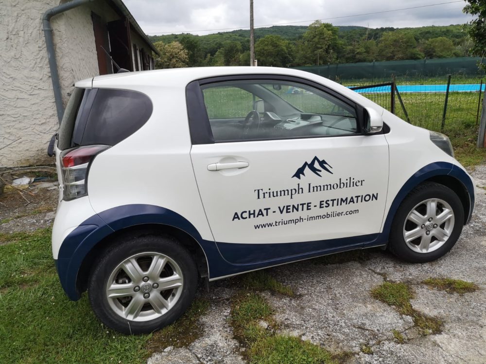 Marquage-vehicule-Toulouse-1-e1589477683921