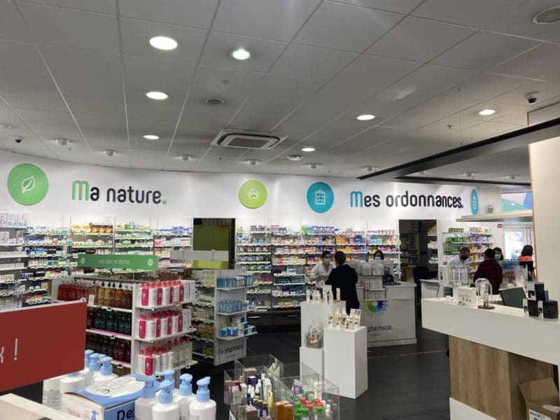 Signaletique-Toulouse-enseigne-pharmacie-2-scaled-e1606820555579