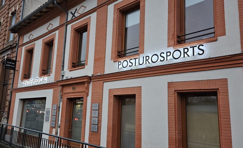 Enseigne lumineuse centre médical