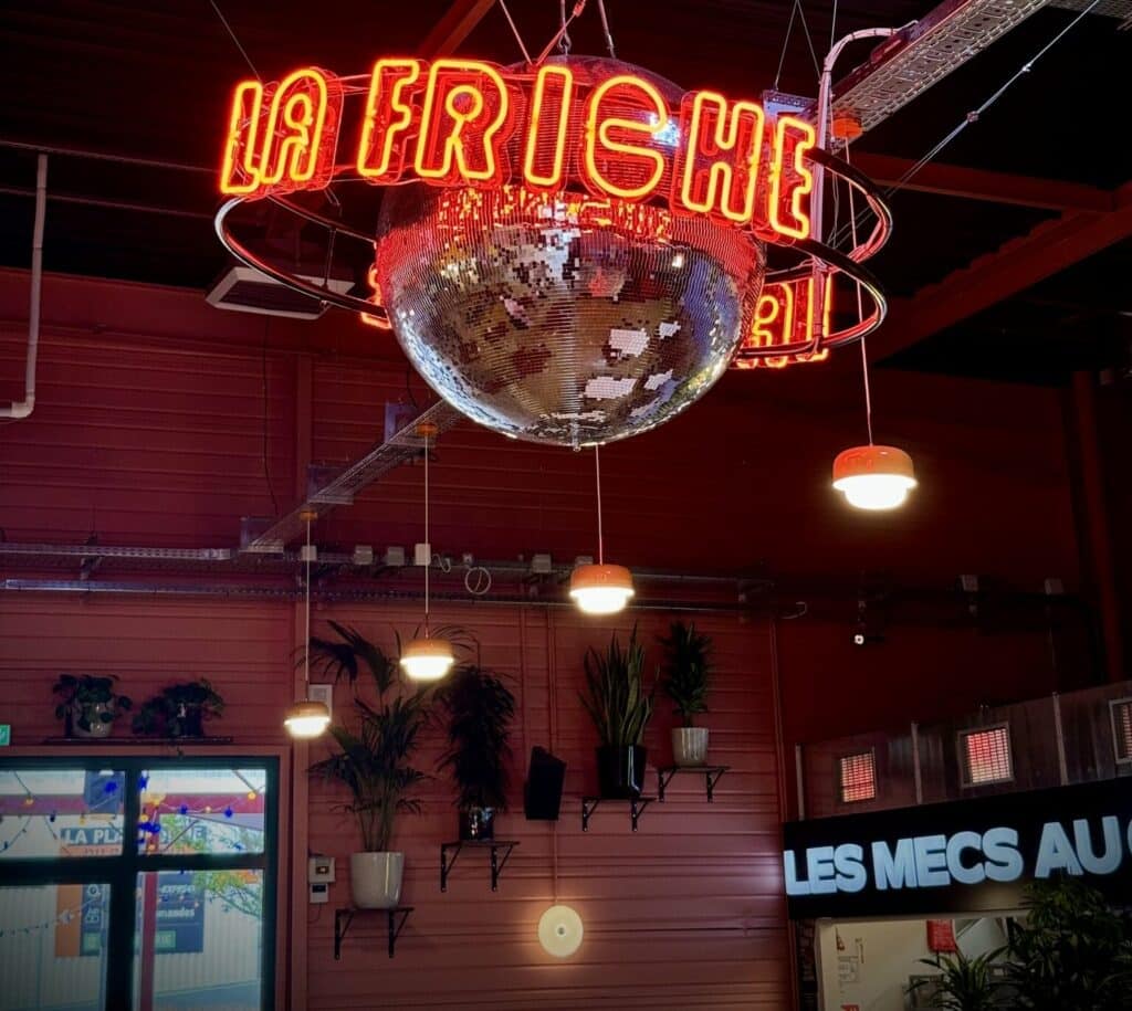 Enseigne lumineuse néon La Friche Toulouse